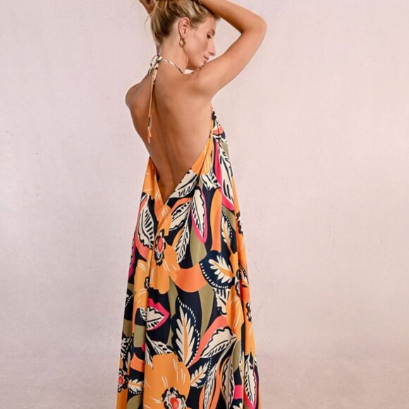 Floral Halter Maxi dress with low back - Picture 4 of 9